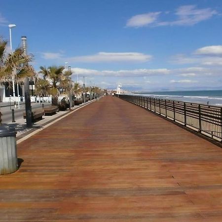 Brand New Apartment. 400 Meters Best Beach Torrevieja Bagian luar foto