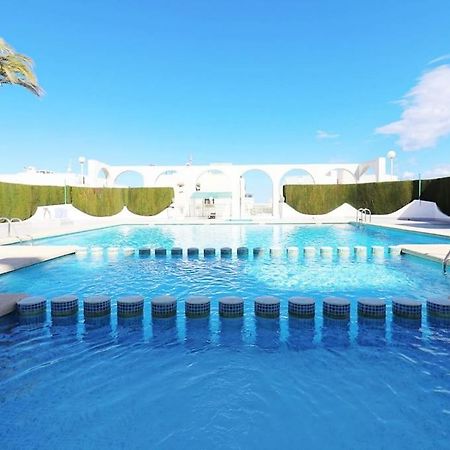 Brand New Apartment. 400 Meters Best Beach Torrevieja Bagian luar foto